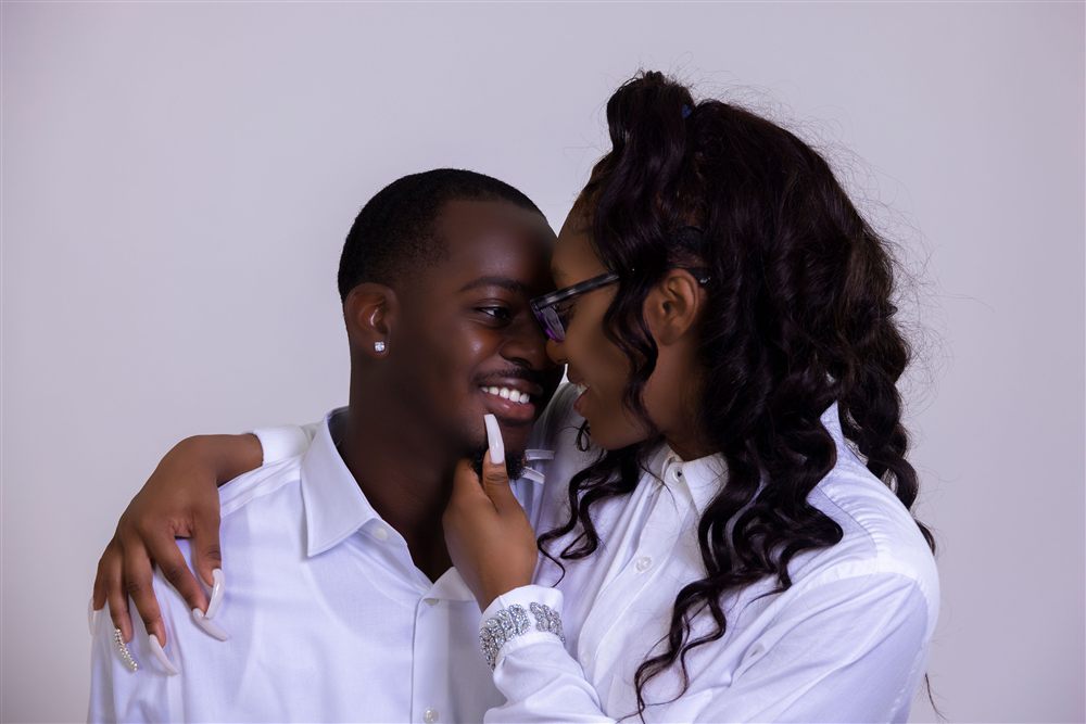 Donyae gallery cover